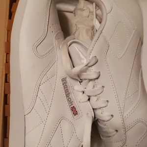 Redbox bubble gum bottoms